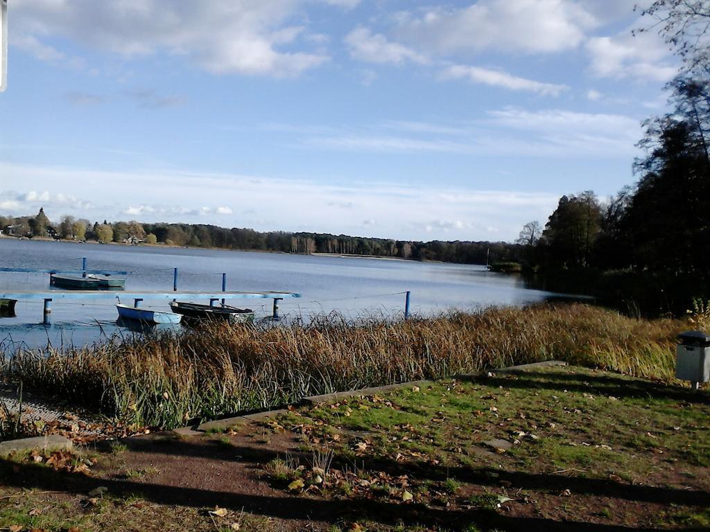 Ferienhaus Pauline Am See Müllrose 外观 照片