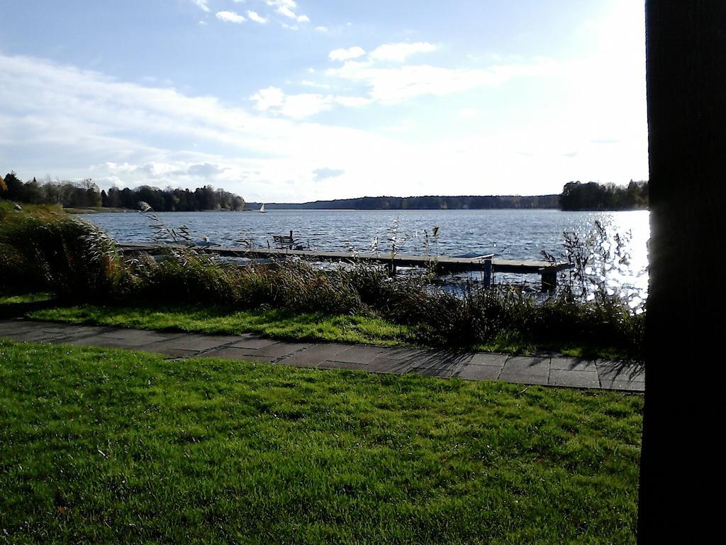 Ferienhaus Pauline Am See Müllrose 外观 照片